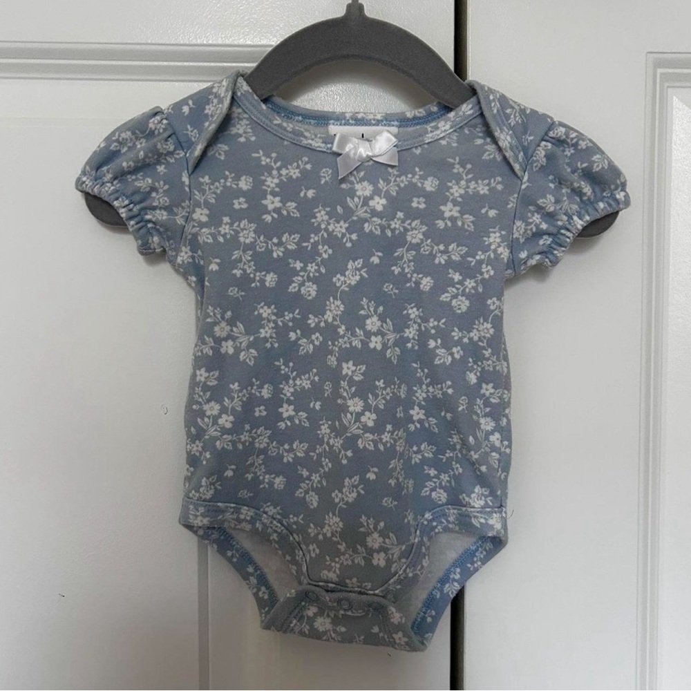 Ditsy blue floral baby bodysuit